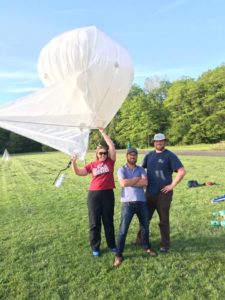 (Pictured (left to right) with the helikite: Carly Nicholson, Taylor Jones, Cody Floerchinger)